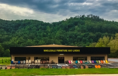 Wholesale Furniture & Linens - Pigeon Forge, TN Retail Store